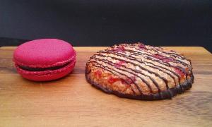 Macaron and macaroon